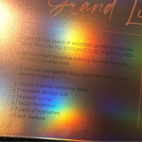 Grand Luxe 25 Piece Essentials Collection MakeUp Brushes Headband Tik Tok Viral - Picture 8 of 13